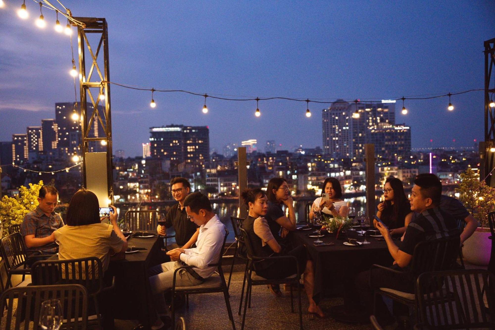 Margaery Boutique Apartment & Skyon9 Rooftop Bar Hanoi Dış mekan fotoğraf